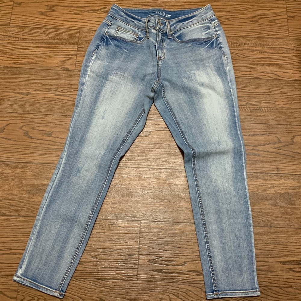 SUPER SKINNY JEANS SIZE 12P VINTAGE